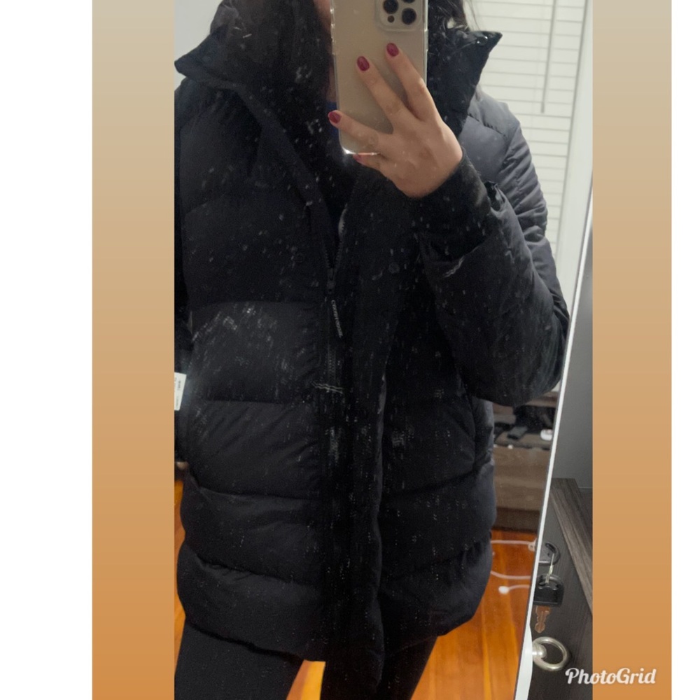 New without tag Canada goose puffer - Picture 5 of 9
